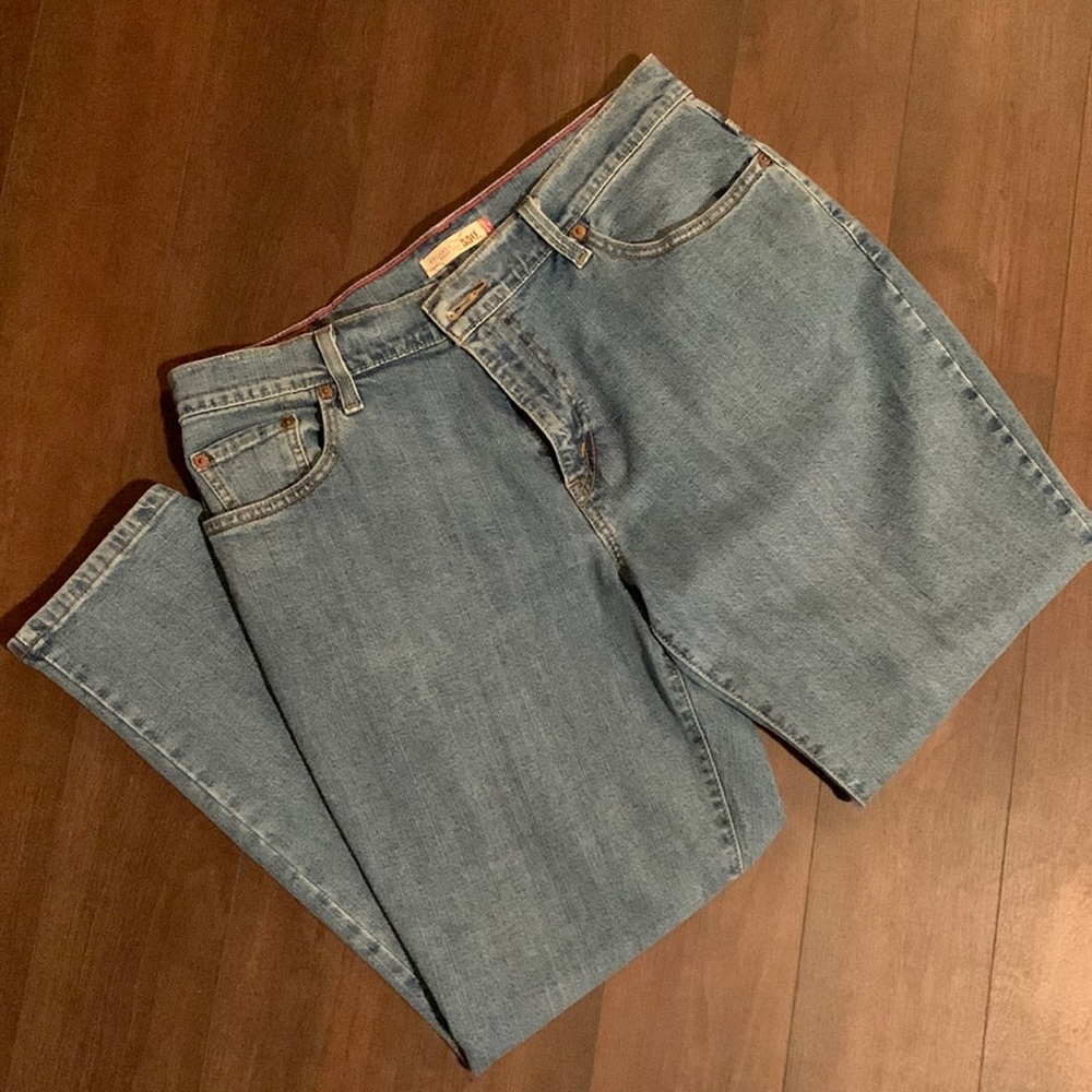 Levi’s 550 Relaxed Bootcut